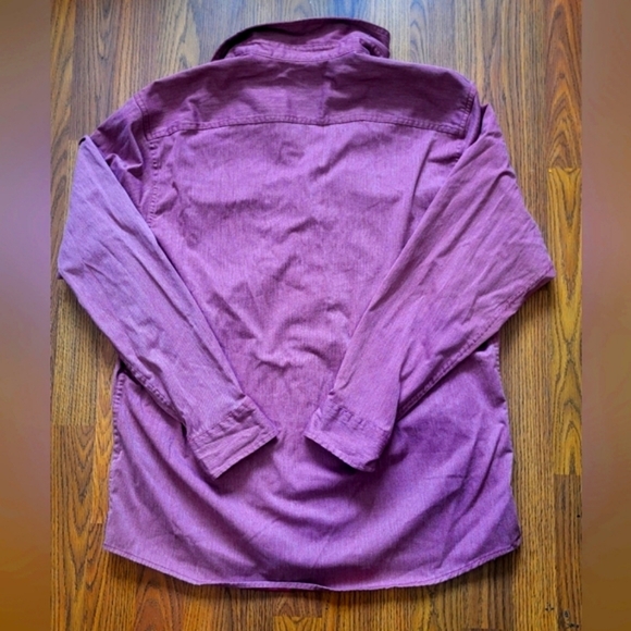 Wrangler Shirt Men's L Red Button Relaxed All Day Comfort Epic Soft Western - Picture 10 of 10